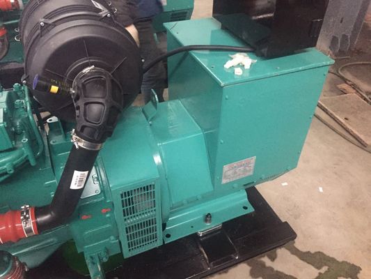 Набор дизельного генератора Weichai Deutz мощностью 120 кВт с номинальным током 180 А и системой водяного охлаждения